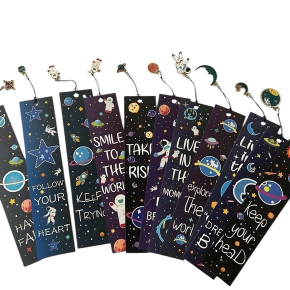 Bookmark Ruler combo with charm. 11 bookmarks. Space Theme. - Picture 5 of 5